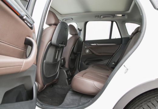 Foto BMW X1 sdrive18d xLine auto 