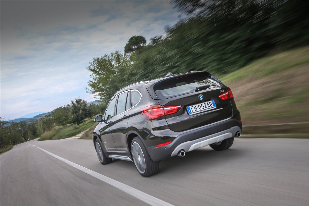 Foto BMW X1 sdrive18d xLine auto 