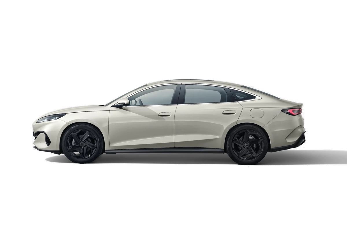 BYD Seal 6 DM-i 1.5 phev Boost