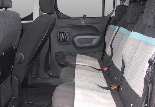Foto CITROEN Berlingo 1.5 bluehdi M Max s&s 130cv eat8