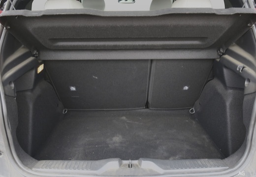 Foto CITROEN C3 1.2 hybrid Max 100cv e-dct
