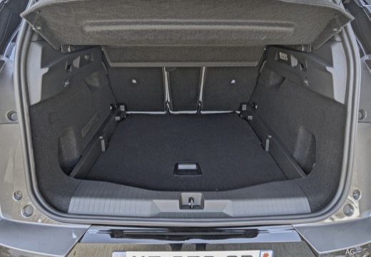 Foto CITROEN C5 Aircross 1.2 hybrid Plus 145cv auto