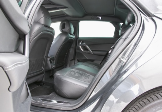 Foto DS DS5 1.6 bluehdi So Chic s&s 120cv