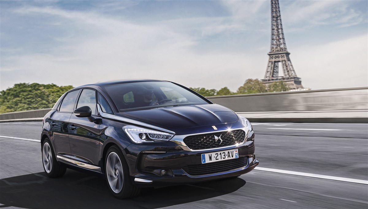 Foto DS DS5 1.6 bluehdi So Chic s&s 120cv