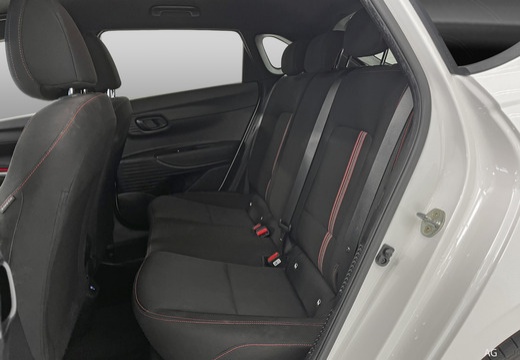 Foto HYUNDAI I20 PE MY25 1.2 MT CONNECTLINE