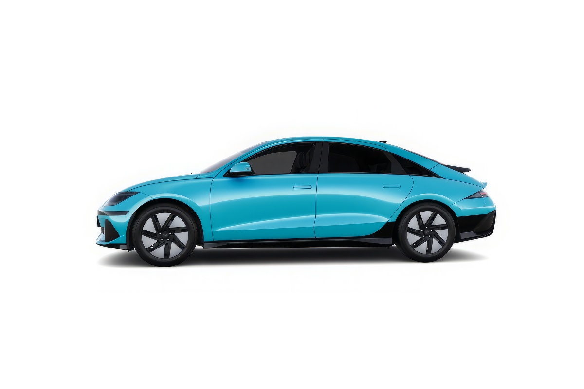 Foto HYUNDAI IONIQ 6 77.4KWH 2WD EVOLUTION + DM + SR