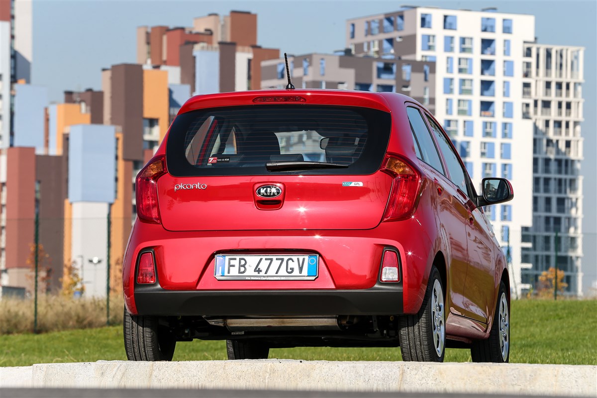 Foto KIA Picanto 1.0 Active 66cv 5p