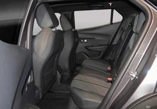 Foto PEUGEOT 2008 54 kWh Allure