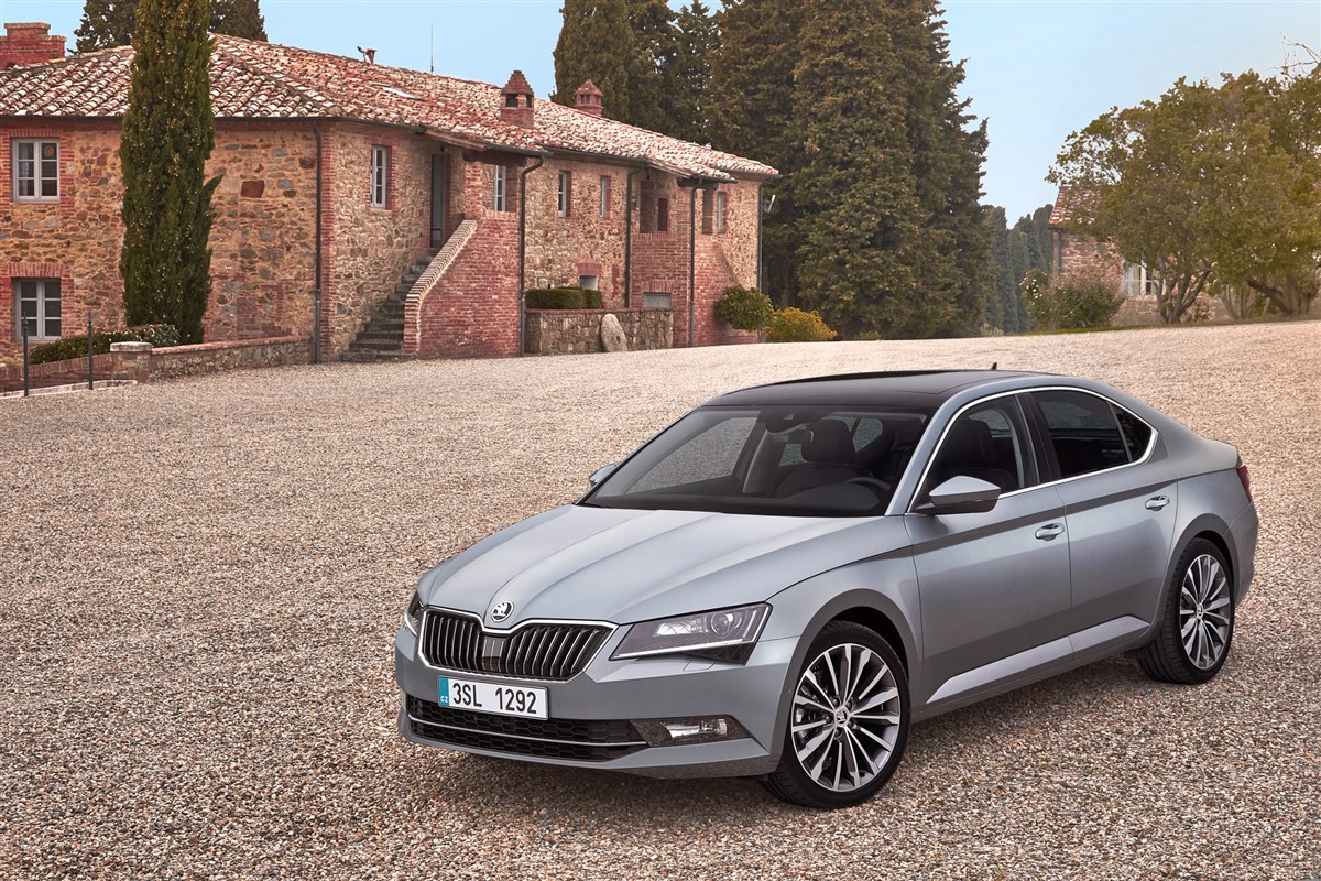Skoda Superb III 2016 Berlina