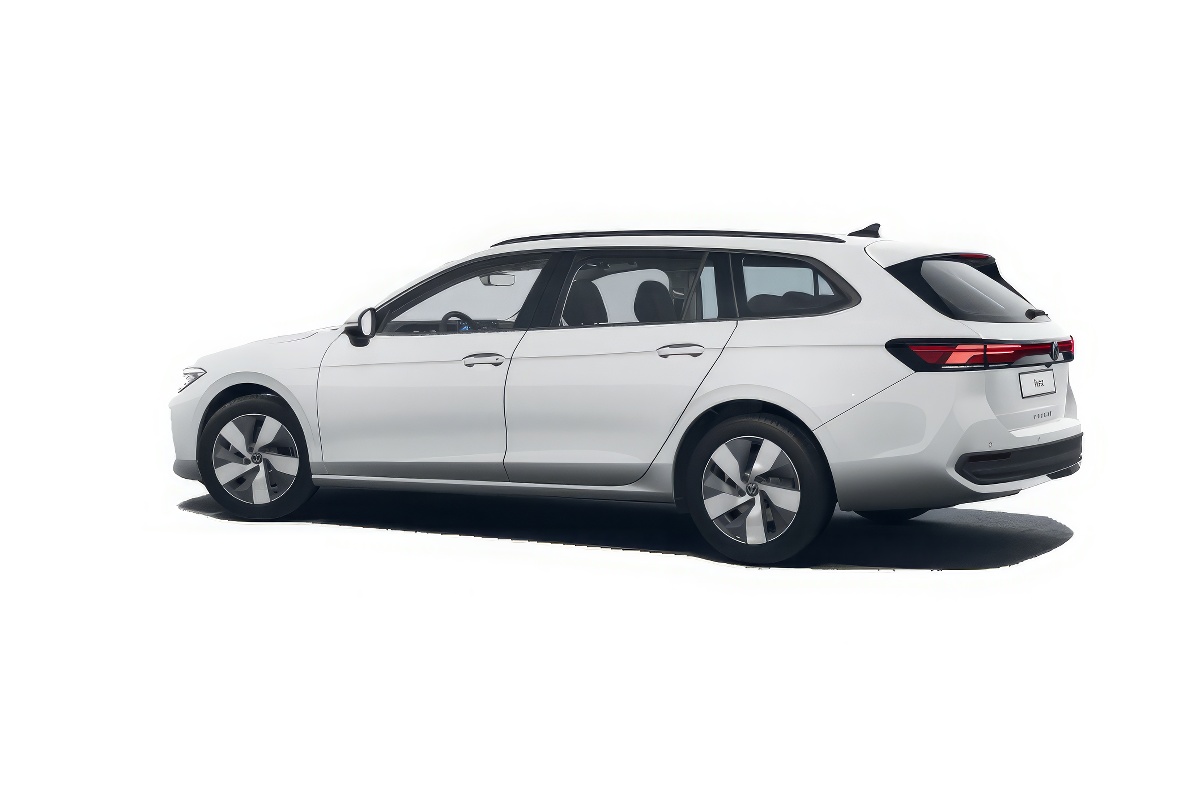 VOLKSWAGEN Passat 1.5 etsi act R-Line 150cv dsg