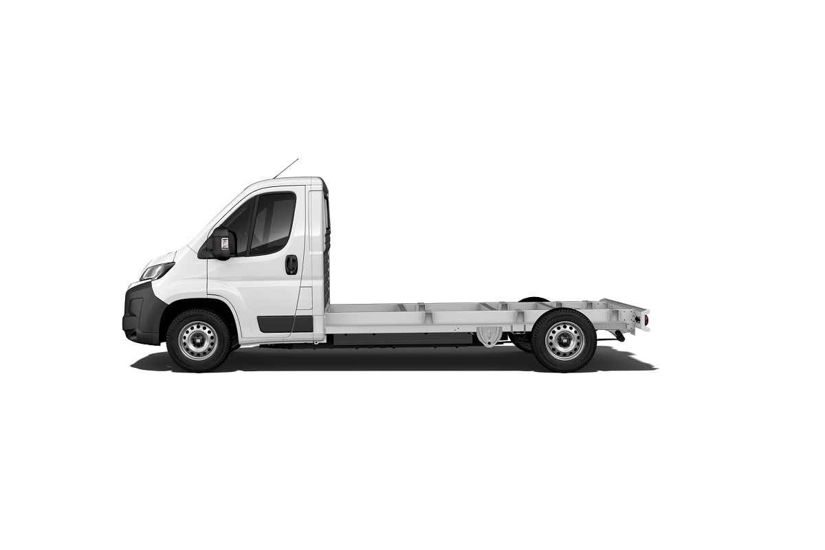 Fiat e Ducato Maxi Heavy 35 cabinato L3 205kw charger 22kw a Torino