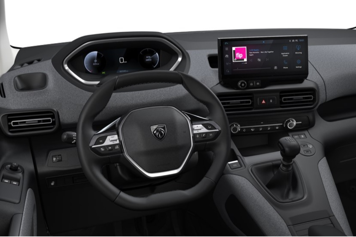 Foto PEUGEOT Nuovo Rifter MIX BlueHDi 100 S&S - Allure Standard